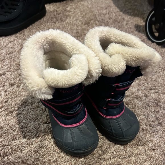 Nautica snow boots - Picture 1 of 4